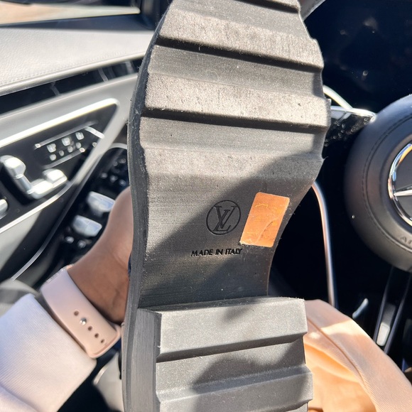 LV Beaubourg ankle boot size 40 - Picture 3 of 6